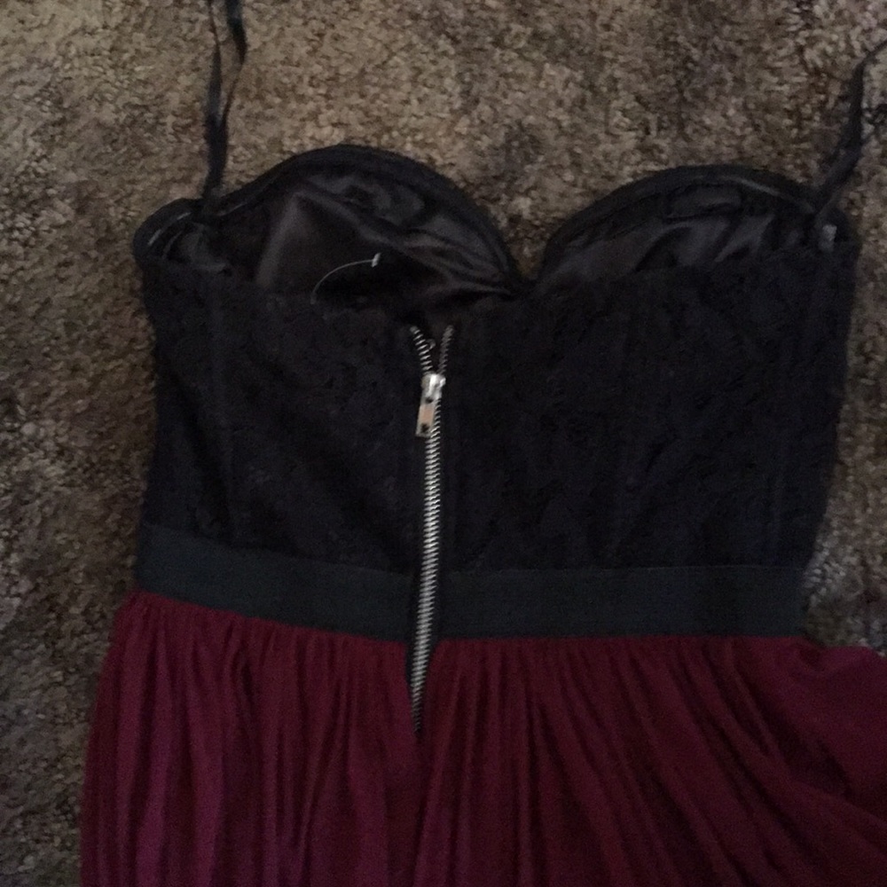 Dress - Picture 3 of 4